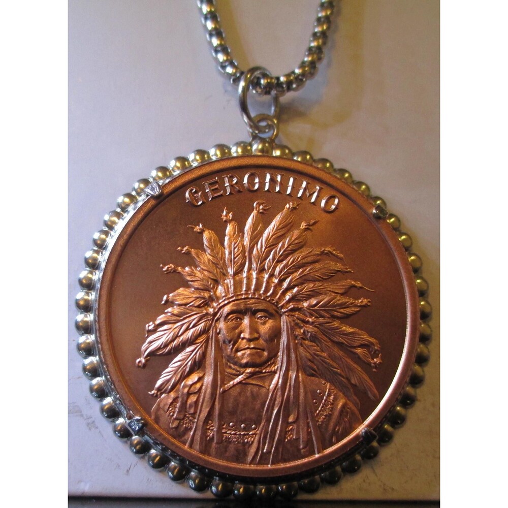 Geronimo โ Ultra High Relief Round/Pendant Necklace -Wild West Legends